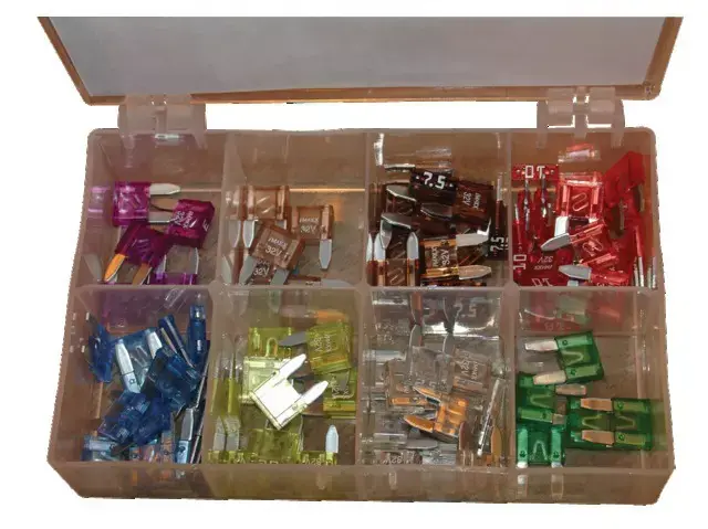 Micro fusible enfichable assortiment coffret de 80 pieces Offre Du Jour