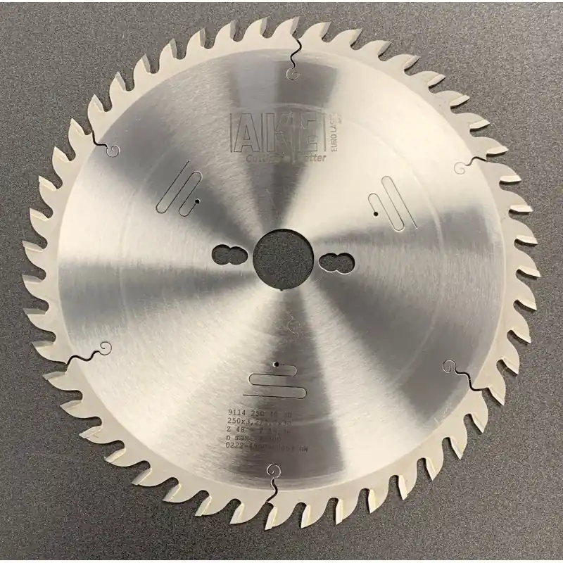 Lame circulaire carbure BOIS - Ø250 x 30mm - 48 Dents - Ep 3,2/2,2 - AKE Super Prix