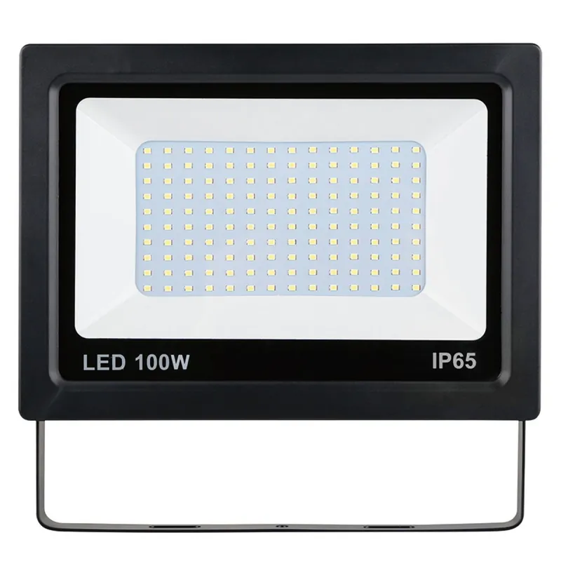 Prix Réduit Projecteur LED plat 120° noir 100W 8000Lm câble 1M